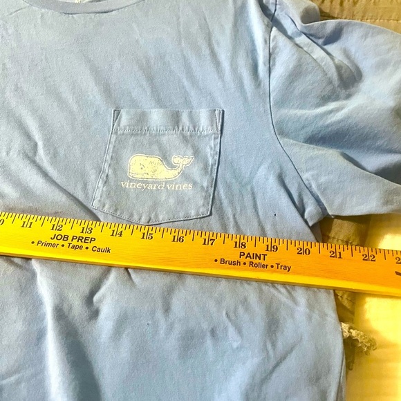 Vineyard Vines Classic Blue Pocket Tee - Medium - Picture 3 of 5